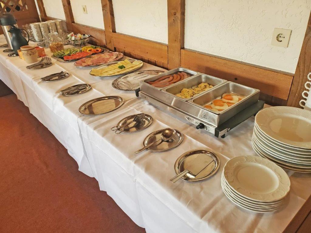 Landhotel Westerwaldgrill Hohn  Экстерьер фото